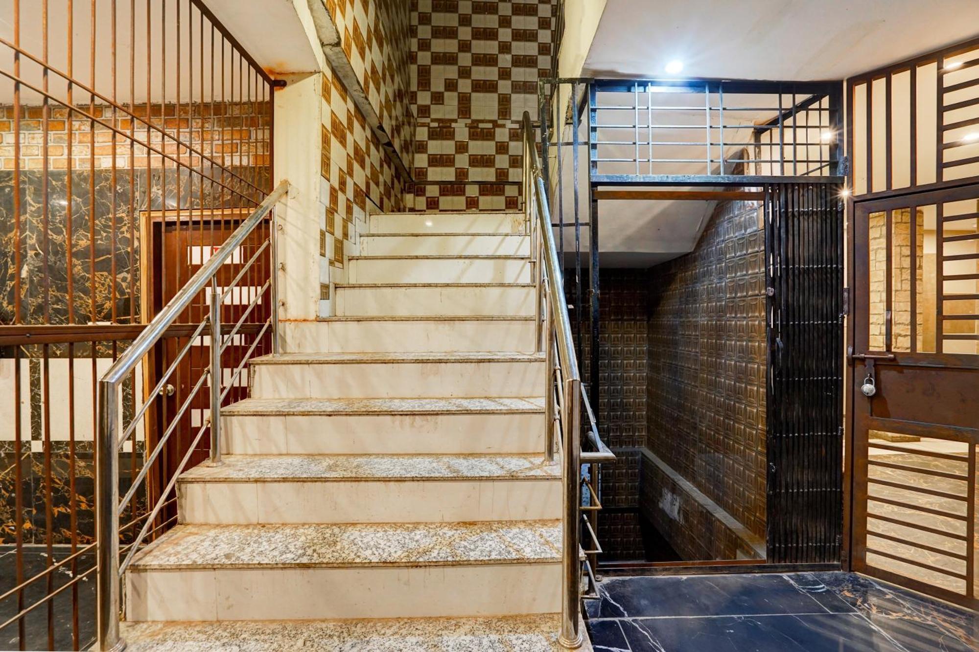 Hotel O Blue Vibes Мірут Екстер'єр фото