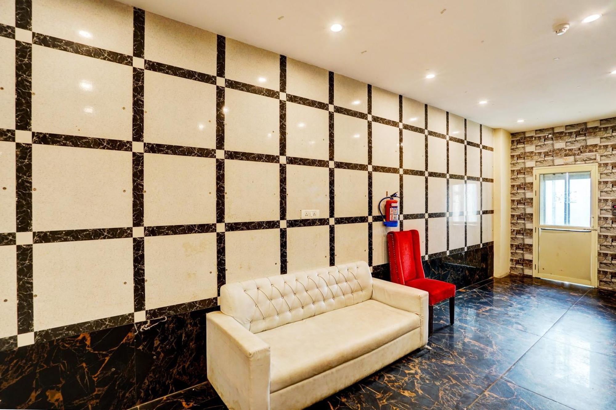 Hotel O Blue Vibes Мірут Екстер'єр фото